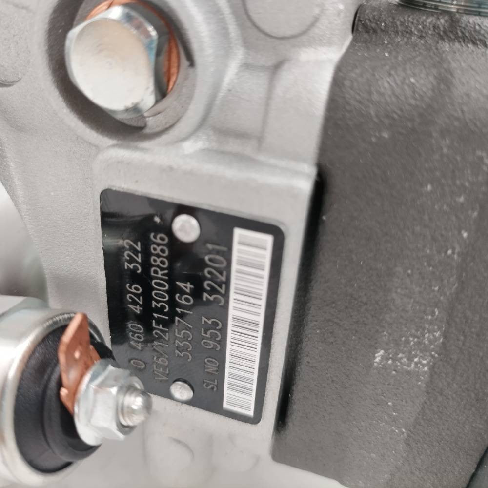 Fuel Injection Pump 0460426322 3357164 VE6／12F1300R886 for Cummins 6BTAA-205HP