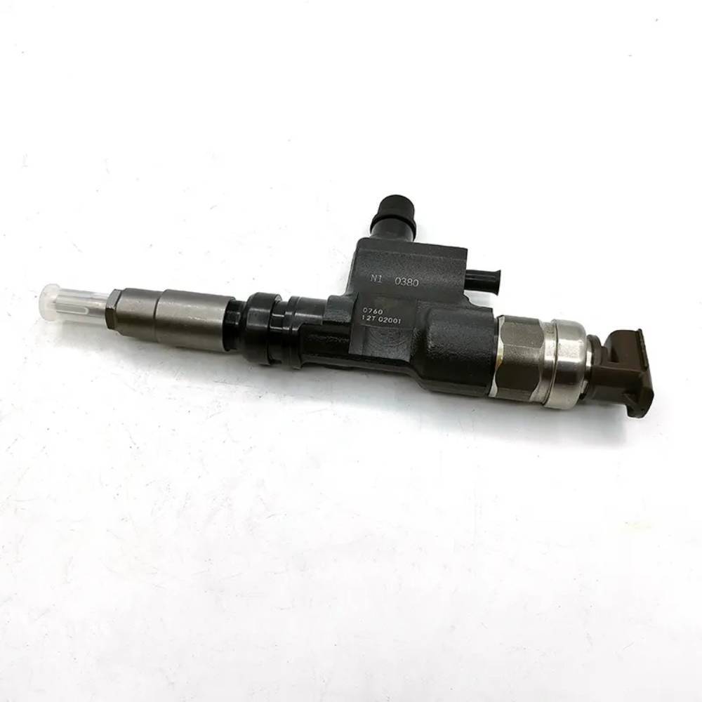 Diesel Fuel Injector 095000-0760 0950000760 1-15300415-1 For Isuzu 6SD1 Engine