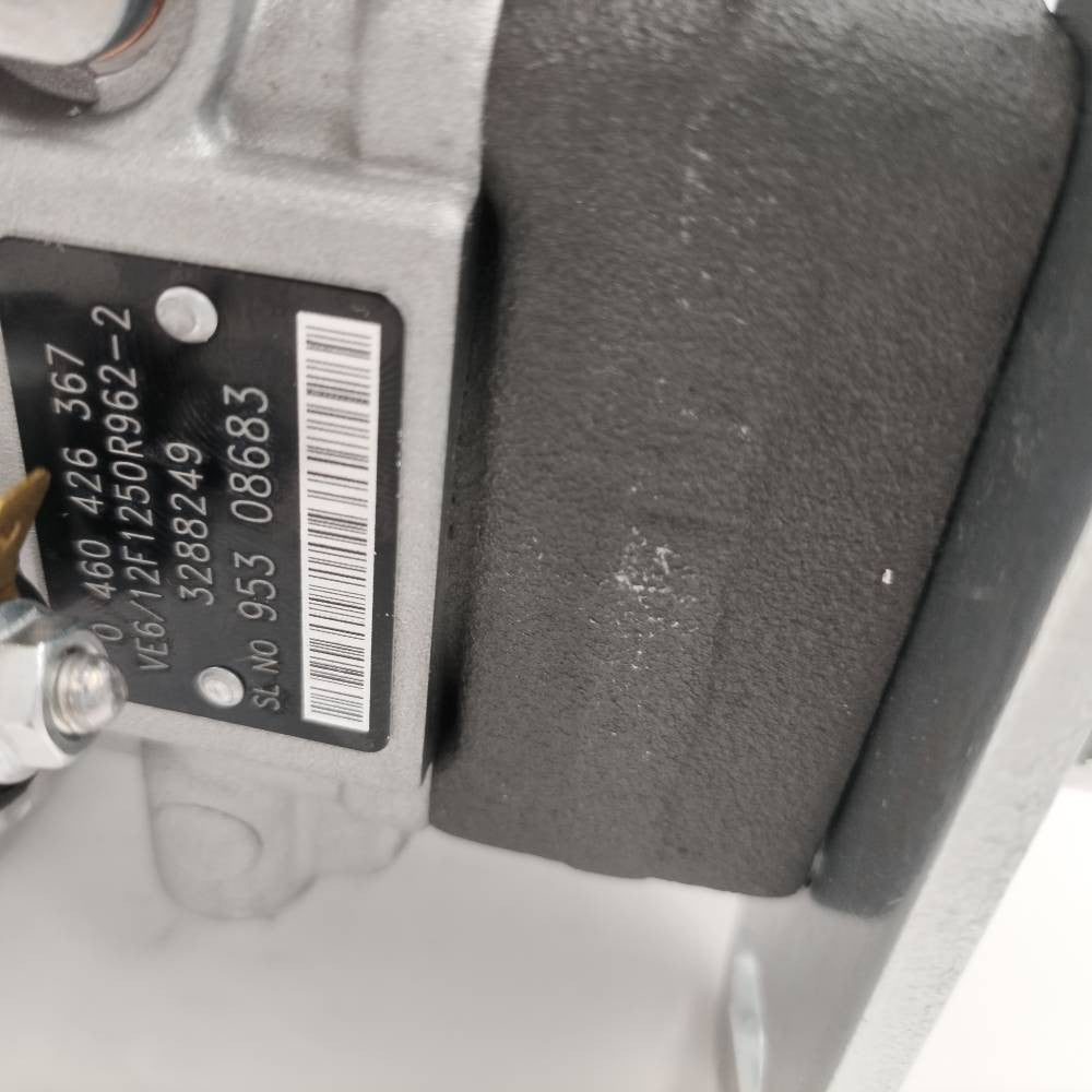 Fuel Injection VE Pump 0460426367 3963950 3963952 VE6／12F1250R962-2 for Cummins