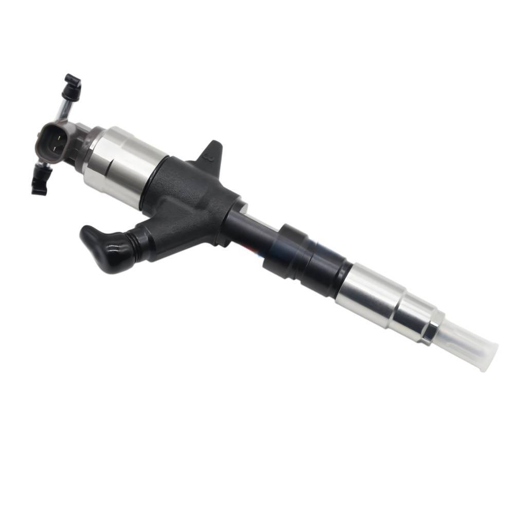 095000-8310 33800-45700 Diesel Fuel Injector for HYUNDAI D4DC, D4DD, HD65, HD72
